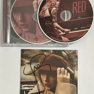 TAYLOR SWIFT Red Taylors Version TV Signed Autographed CD Cover PSA DNA COA