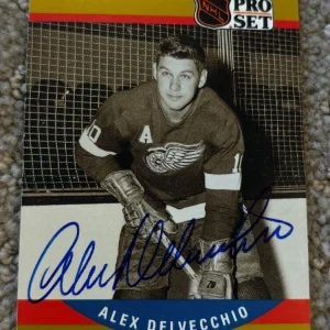 1990-1991 Pro Set Alex Delvecchio Autographed/Signed Card/Detroit Red Wings HOF