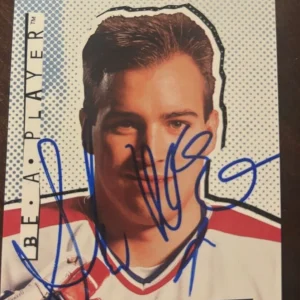 1994-95 Be A Player Penguins Hockey Card #R75 Shawn McEachern signed autographed