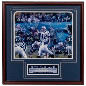 Tom Brady 2004 New England Patriots Super Bowl Champs Team Signed Photo Steiner