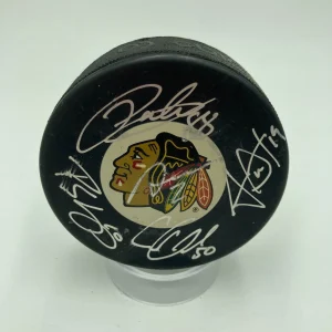 2012-13 Chicago Blackhawks Stanley Cup Team Signed Hockey Puck JSA COA