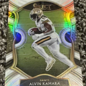 2020 Panini Select Concourse White Prizm #35 Alvin Kamara /35 Saints Color Match
