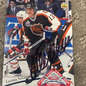TEEMU SELANNE 1992/93 upper deck ALL STAR card #35 signed autographed card