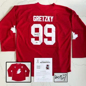 Wayne Gretzky Signed Jersey Canada Beckett BAS 1 COA