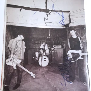 Green Day REAL SIGNED 1995 Rolling Stone Magazine JSA LOA Billie Joe x2 Mike Tre