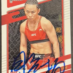 Yan Xiaonan Signed Autographed 2022 Donruss UFC Base Card Beckett Coa