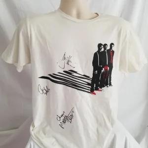 MUSE band REAL hand SIGNED Black Holes Tour T-Shirt JSA LOA Autographed all 3 M