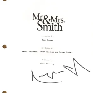 Angelina Jolie "Mr. & Mrs. Smith" Signed Autograph Movie Script Screenplay ACOA