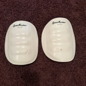 Personally Owned Anthony Munoz Game Worn Used Knee Pads Cincinnati Bengals