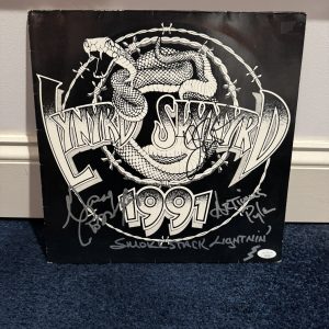 Artimus Pyle Gary Rossington Van Zant Lynyrd Skynyrd SIGNED 1991 Album JSA