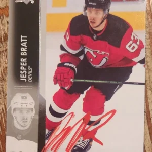 Jesper Bratt Signed 2021-22 Upper Deck Card #108 New Jersey Devils