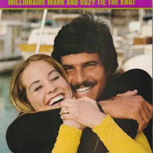 MARK SPITZ Signed 5/14/73 SPORTS ILLUSTRATED Beckett (BAS)