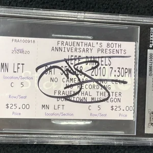 Jeff Daniels Signed Ticket Stub Dumb and Dumber Beckett Certified