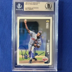 1996 COLLECTORS CHOICE PAT MAHOMES SR MINNESOTA TWINS SIGNED AUTO #606 BECKETT