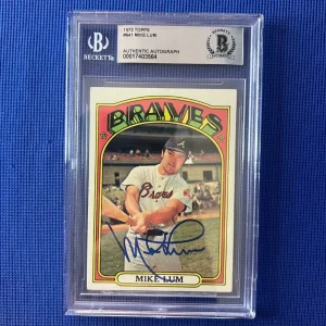 1972 TOPPS MIKE LUM ATLANTA BRAVES SIGNED AUTOGRAPHED CARD #641 BECKETT