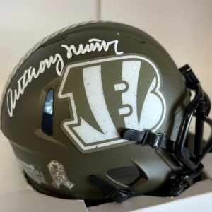 ANTHONY MUNOZ BENGALS SIGNED AUTOGRAPHED SALUTE TO SERVICE MINI HELMET BECKETT