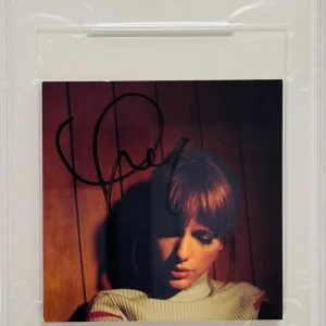 TAYLOR SWIFT Signed Autograph Slabbed Encapsulated CD Insert PSA/DNA 801