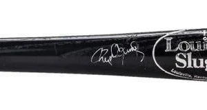 1999 New York Yankees World Series Champs Team Signed Game Issued Bat PSA DNA