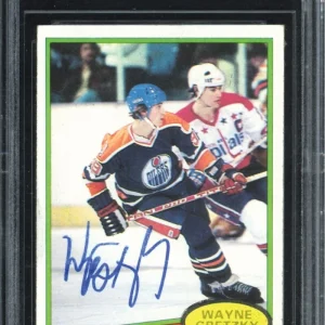 1980-81 Topps Wayne Gretzky #250 Signed Hockey Card BGS