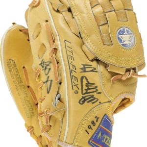 Sadaharu Oh Signed Vintage Mizuno Game Model Baseball Glove JSA COA