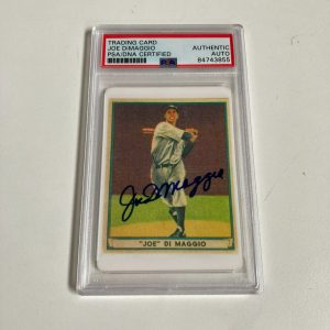 1941 Play Ball Joe Dimaggio Signed Porcelain Baseball Card PSA DNA Auto