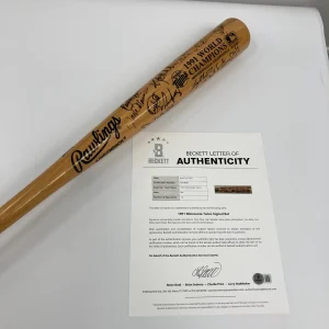 1991 Minnesota Twins World Series Champs Team Signed Baseball Bat Beckett COA