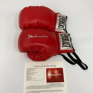 Muhammad Ali Signed Everlast Boxing Glove Silver Ink Signature JSA COA