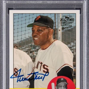 2004 Topps All-Time Fan Favorites Willie Mays Signed Baseball Card PSA 7 Auto 10