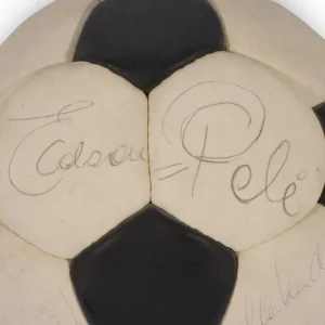 Pele 1970's New York Cosmos Team Signed Vintage Soccer Ball PSA DNA COA