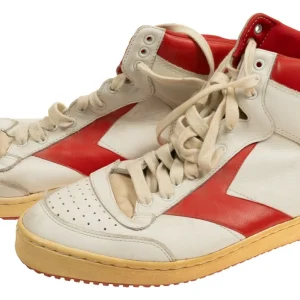 1985 Dominique Wilkins Atlanta Hawks Signed Game Used Brooks Sneakers JSA MEARS