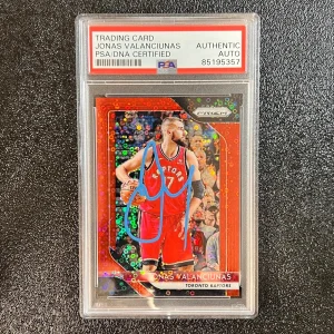 2018-19 Panini Prizm #93 Jonas Valanciunas Signed Card AUTO PSA Slabbed Toronto
