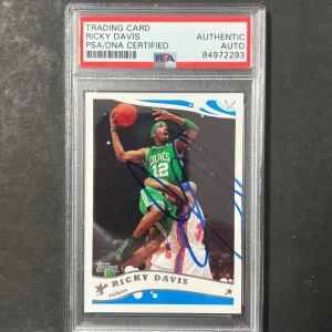 2005 Topps #54 Ricky Davis Signed Card AUTO PSA Slabbed Celtics