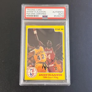 1986 Star Court King #25/33 Akeem Olajuwon Signed Card AUTO PSA Slabbed Rockets