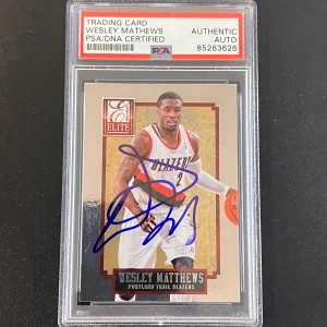 2013-14 Panini Elite #103 Wesley Matthews Signed Card AUTO PSA Slabbed Trail Bla