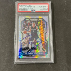 2020-21 Panini Prizm #18 Kristaps Porzingis Signed Card AUTO PSA Slabbed Maveric