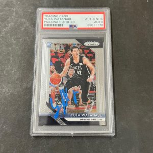 2018-19 Panini Prizm  #146 Yuta Watanabe signed Auto Card PSA/DNA Slabbed RC Gri