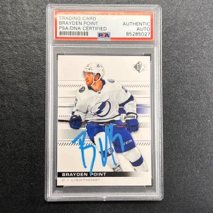 2019-20 Upper Deck SP Hockey #21 Brayden Point Signed Card AUTO PSA/DNA slabbed