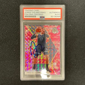 2019-20 Panini Mosaic #86 Jonas Valanciunas Signed Card AUTO PSA Slabbed Grizzli