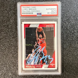 2016-17 NBA Hoops #232 Corey Brewer Signed Card AUTO PSA Slabbed Rockets