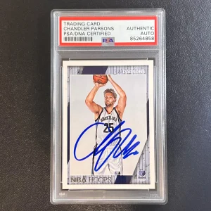 2016-17 NBA Hoops #83 Chandler Parsons Signed Card AUTO PSA/DNA Slabbed Memphis