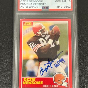 1989 Score #124 Ozzie Newsome Signed Card AUTO 10 PSA slabbed Browns