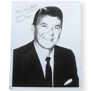 Ronald Reagan Signed Autographed 8X10 Photo Vintage 40th President JSA XX79090