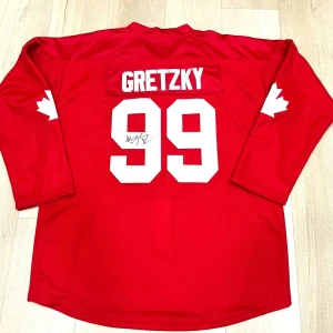 Wayne Gretzky Hand Signed Canada Jersey NHL Hockey GOAT JSA Cert Letter