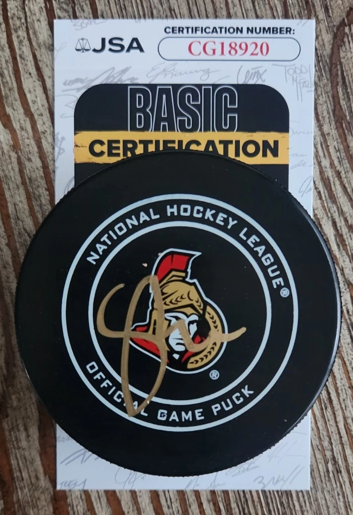 Tim Stutzle Signed Official NHL Game Puck w/ JSA COA #CG18920 Ottawa Senators