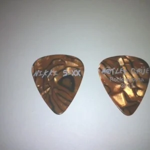 Motley Crue Nikki Sixx Rocklahoma Gld Pearl Guitar Pick
