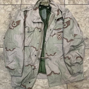 Desert Camouflage Cold Weather Field Coat Large Long Class 3 8415-01-325-6447 M3