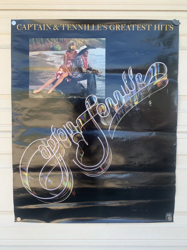 Captain & Tennille Greatest Hits Vintage 1977 Poster 29