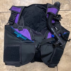 Scuba Diving Vest SeaQuest Diva QD Size S with regulator EX+