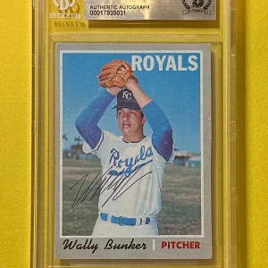 1970 TOPPS WALLY BUNKER #266 BECKETT AUTHENTIC SIGNED AUTOGRAPHED CARD ROYALS