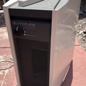 USED BLUEAIR 402 HEPA SILENT AIR PURIFIER W/ FILTER  READ READ READ